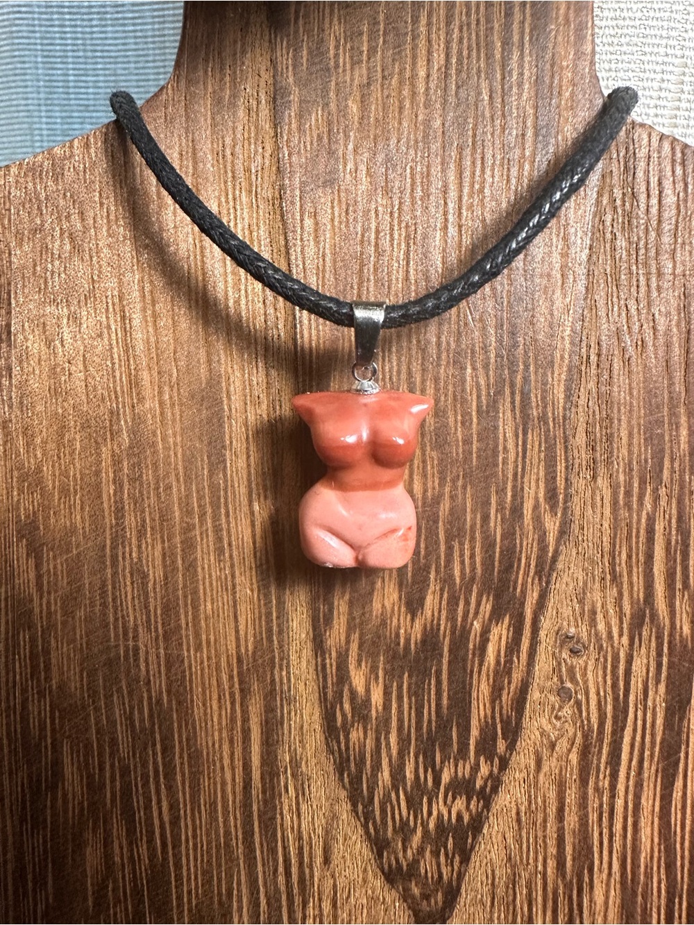 Handmade Mini Pink Alashan Agate Lady Body Carving Pendant Necklace on Rope - Picture 4 of 12